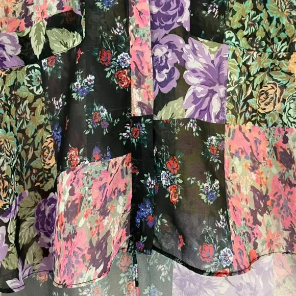 Zara The Amelie Floral Patchwork Button Down Shirt Size Medium - Picture 7 of 7